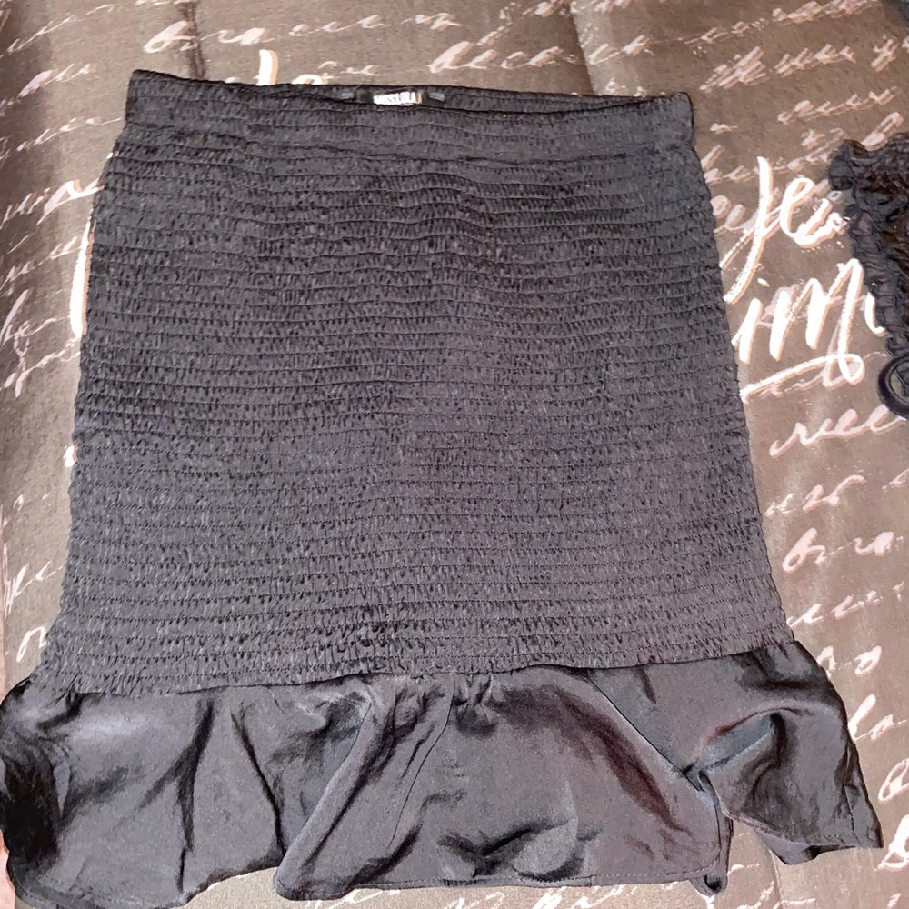 Two piece set - Picture 3 of 5